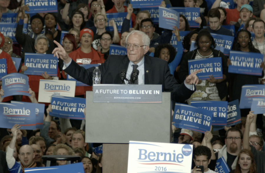 Sen.+Bernie+Sanders+speaks+at+a+rally+held+in+the+Argo+Field+House+during+his+2016+campaign.