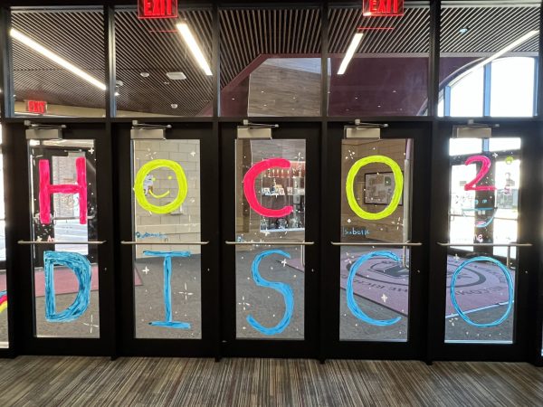 Students Painted Windows to Celebrate Homecoming. Credits: Argolite Yearbook